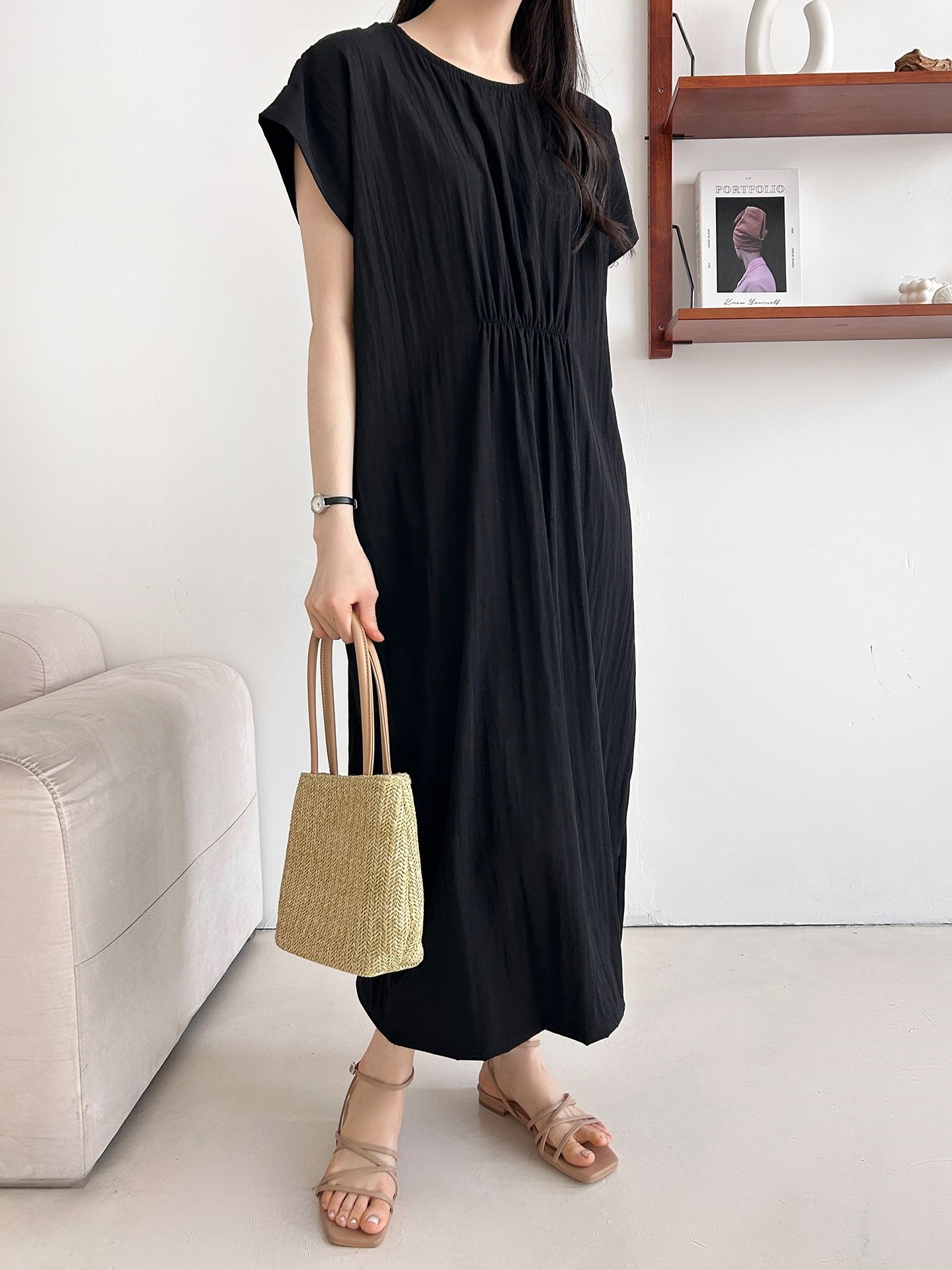 ラウンドネックシャーリングフレンチスリーブオーバーサイズマキシルーズ半袖Hライン(ロング丈)無地ワンピース | 詳細画像21