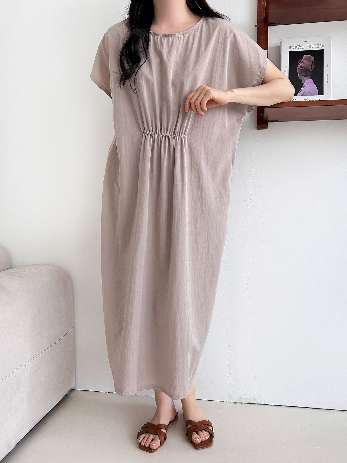 ラウンドネックシャーリングフレンチスリーブオーバーサイズマキシルーズ半袖Hライン(ロング丈)無地ワンピース | 詳細画像27