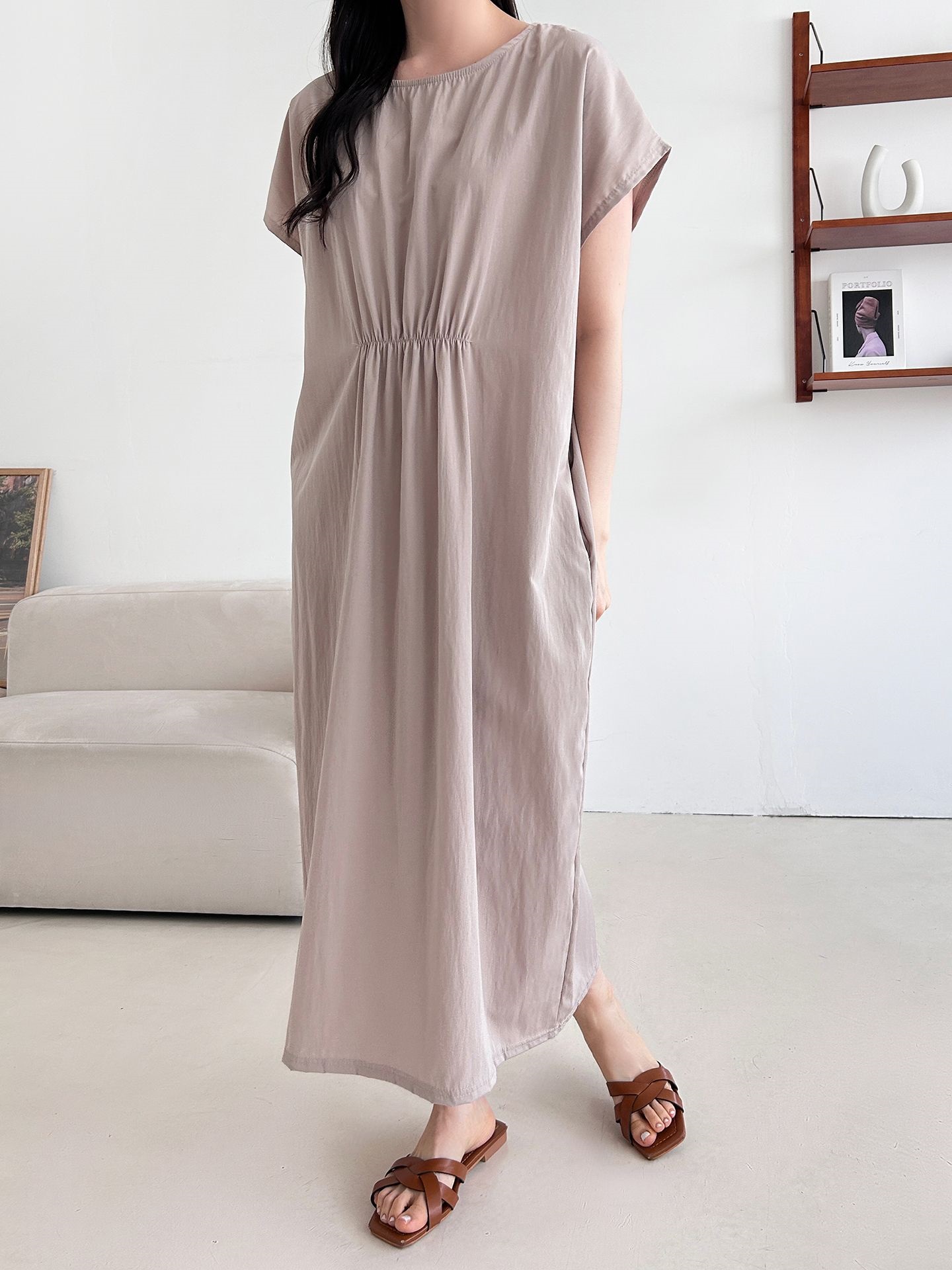 ラウンドネックシャーリングフレンチスリーブオーバーサイズマキシルーズ半袖Hライン(ロング丈)無地ワンピース | 詳細画像31