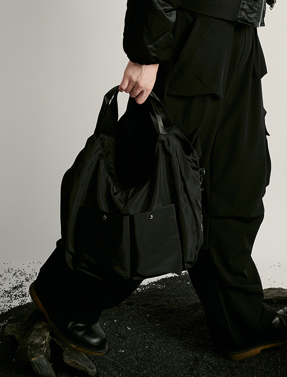 ナイロンジップアップポケットDリング無地ショルダーバッグ | 詳細画像4