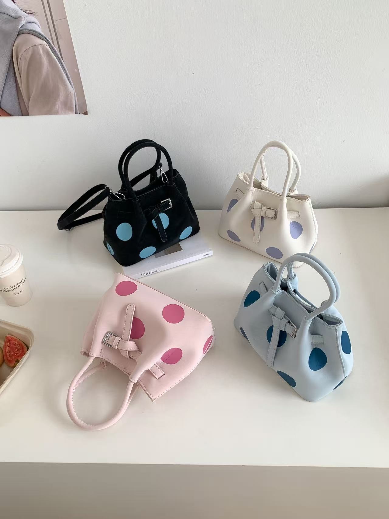 レザー調ツイストミニドットショルダーバッグ | 詳細画像9