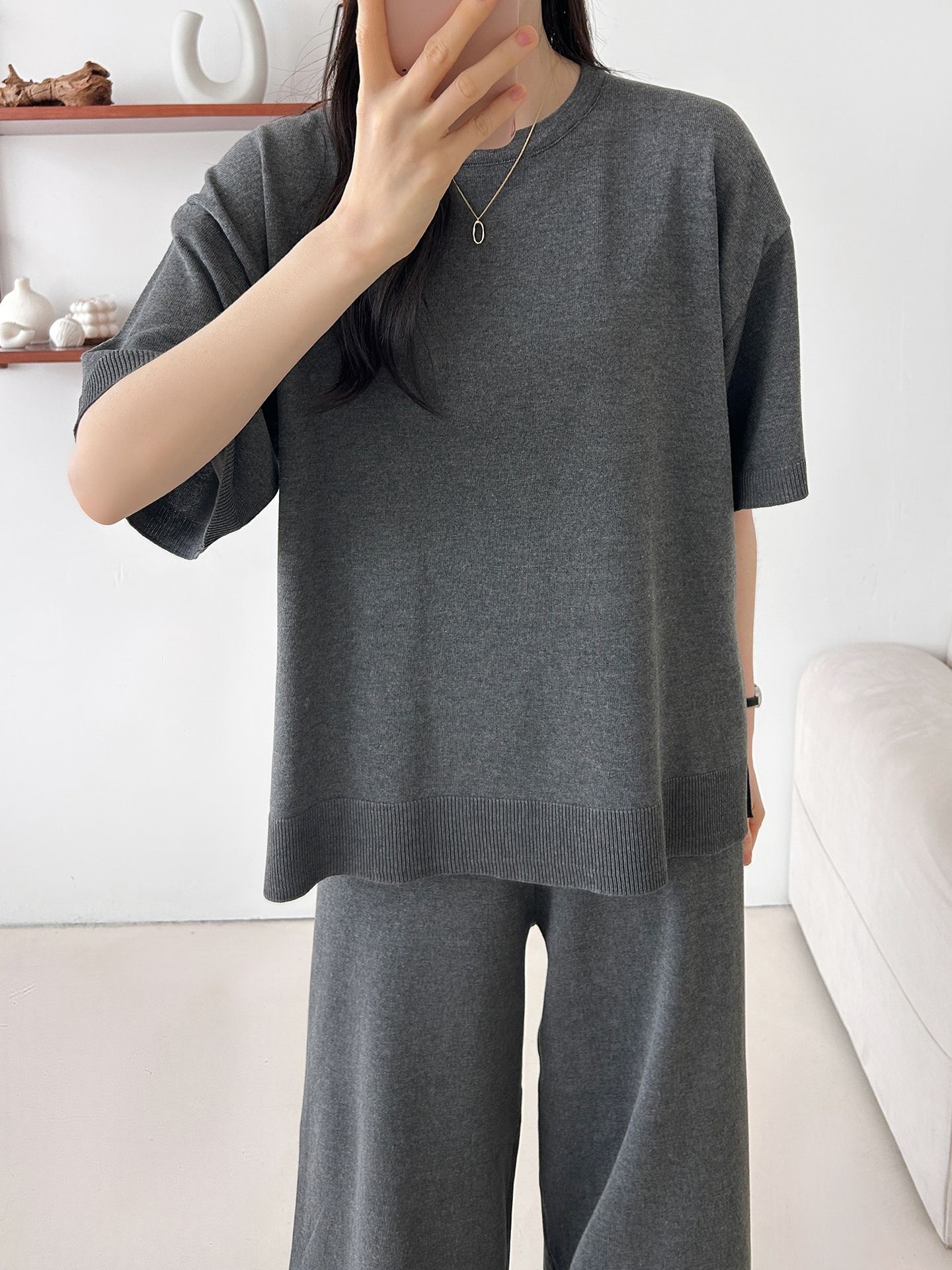 ニットラウンドネックドローストリングスリットウエストゴム半袖セットアップ | 詳細画像3