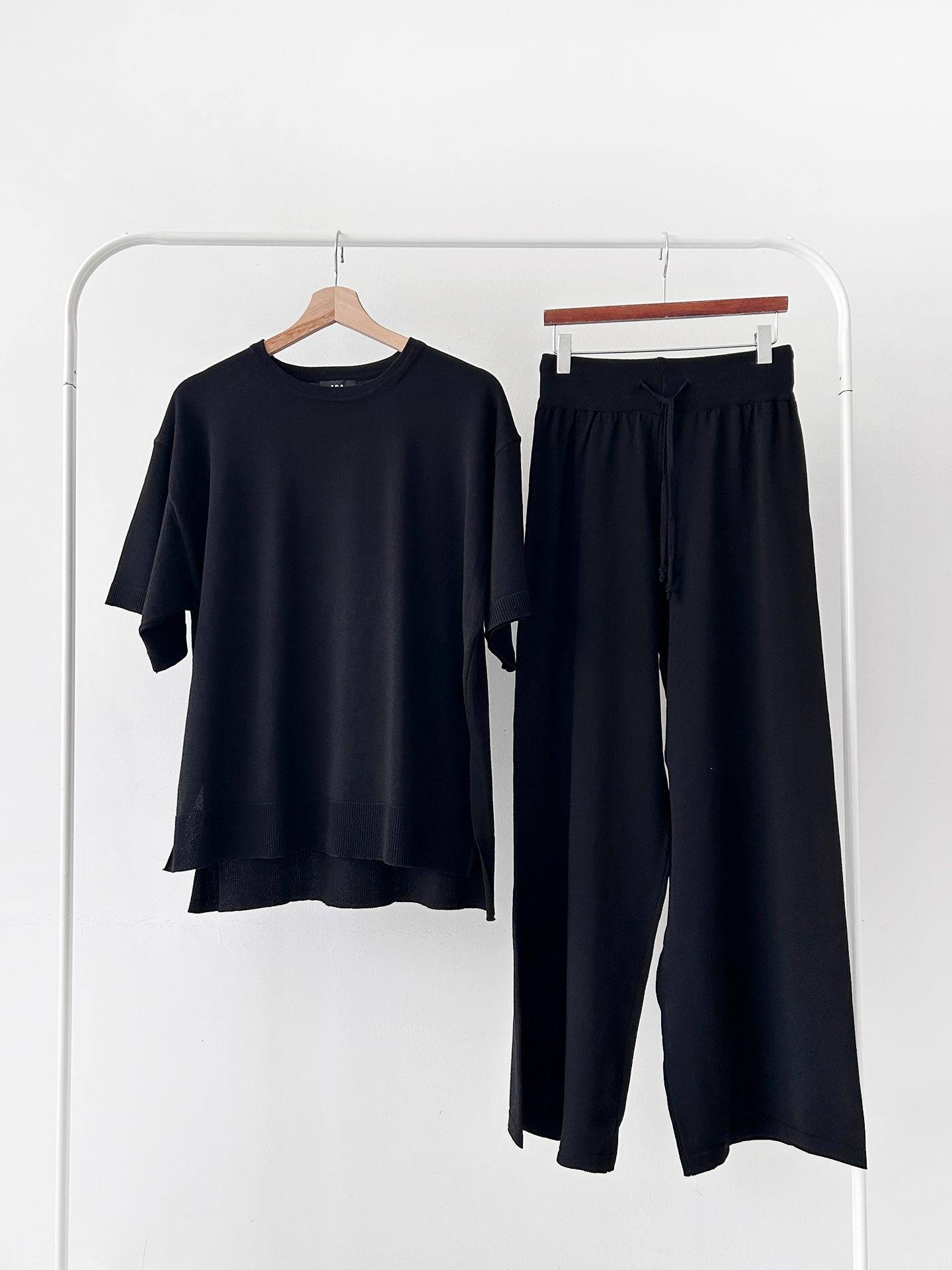 ニットラウンドネックドローストリングスリットウエストゴム半袖セットアップ | 詳細画像36