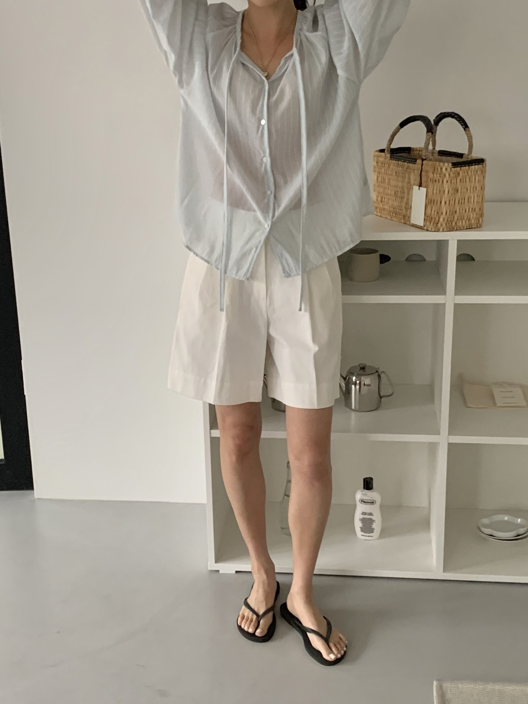 ボタンストラップルーズ長袖ブラウス | 詳細画像13