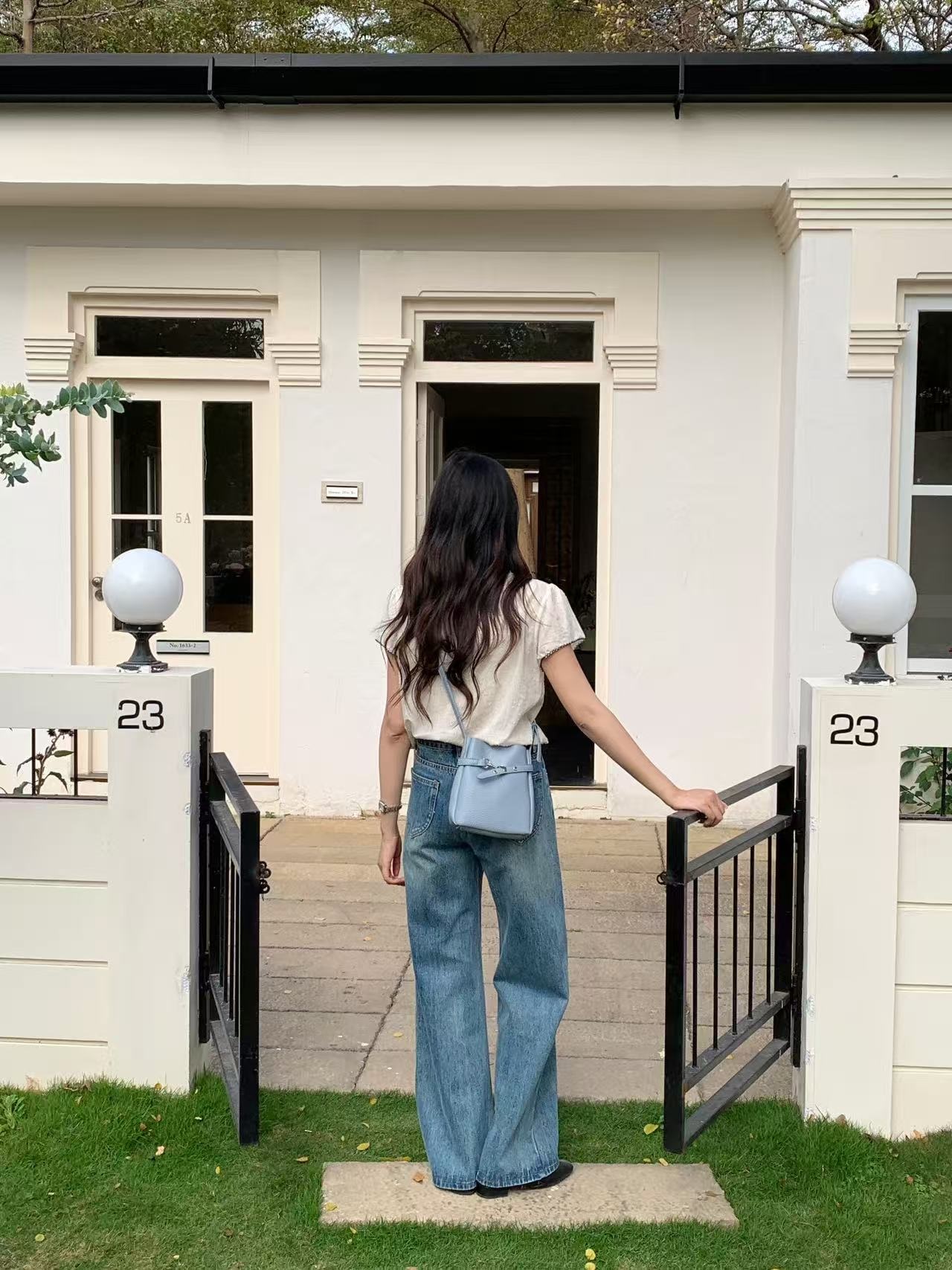 レザー調ベルトアイレットマグネットボタン無地ショルダーバッグ | 詳細画像10