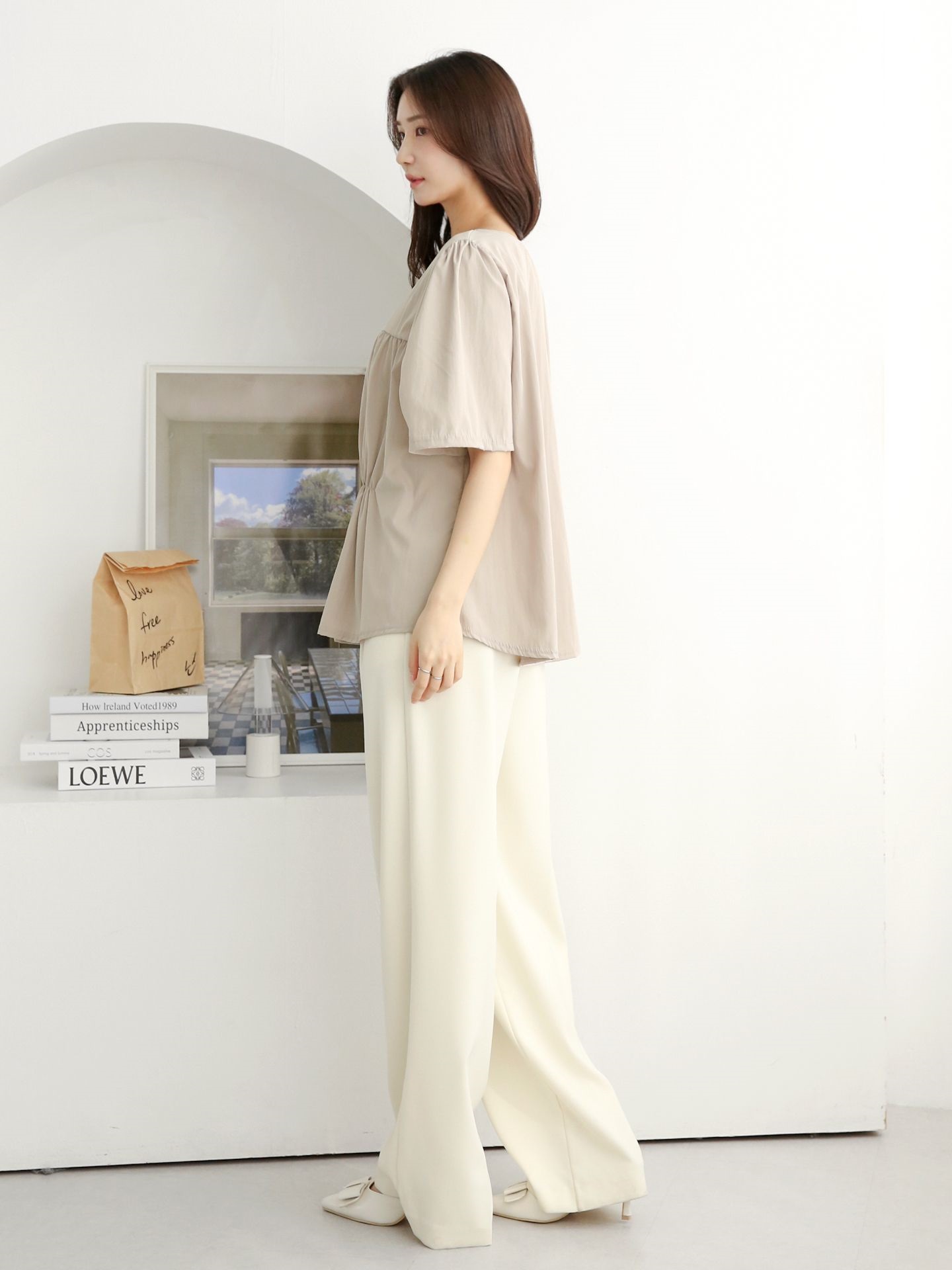 ラウンドネックシャーリングラインパフスリーブオーバーサイズルーズ半袖無地ブラウス | 詳細画像9