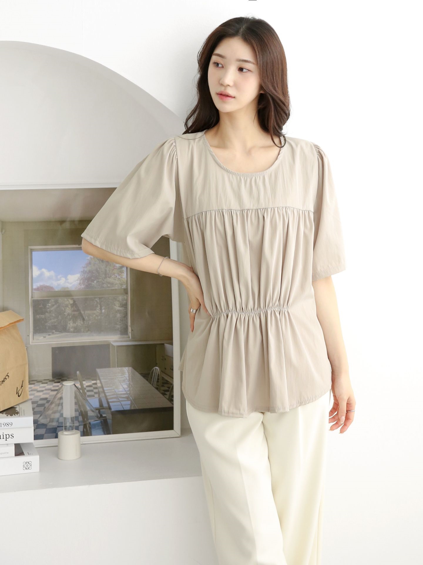 ラウンドネックシャーリングラインパフスリーブオーバーサイズルーズ半袖無地ブラウス | 詳細画像17