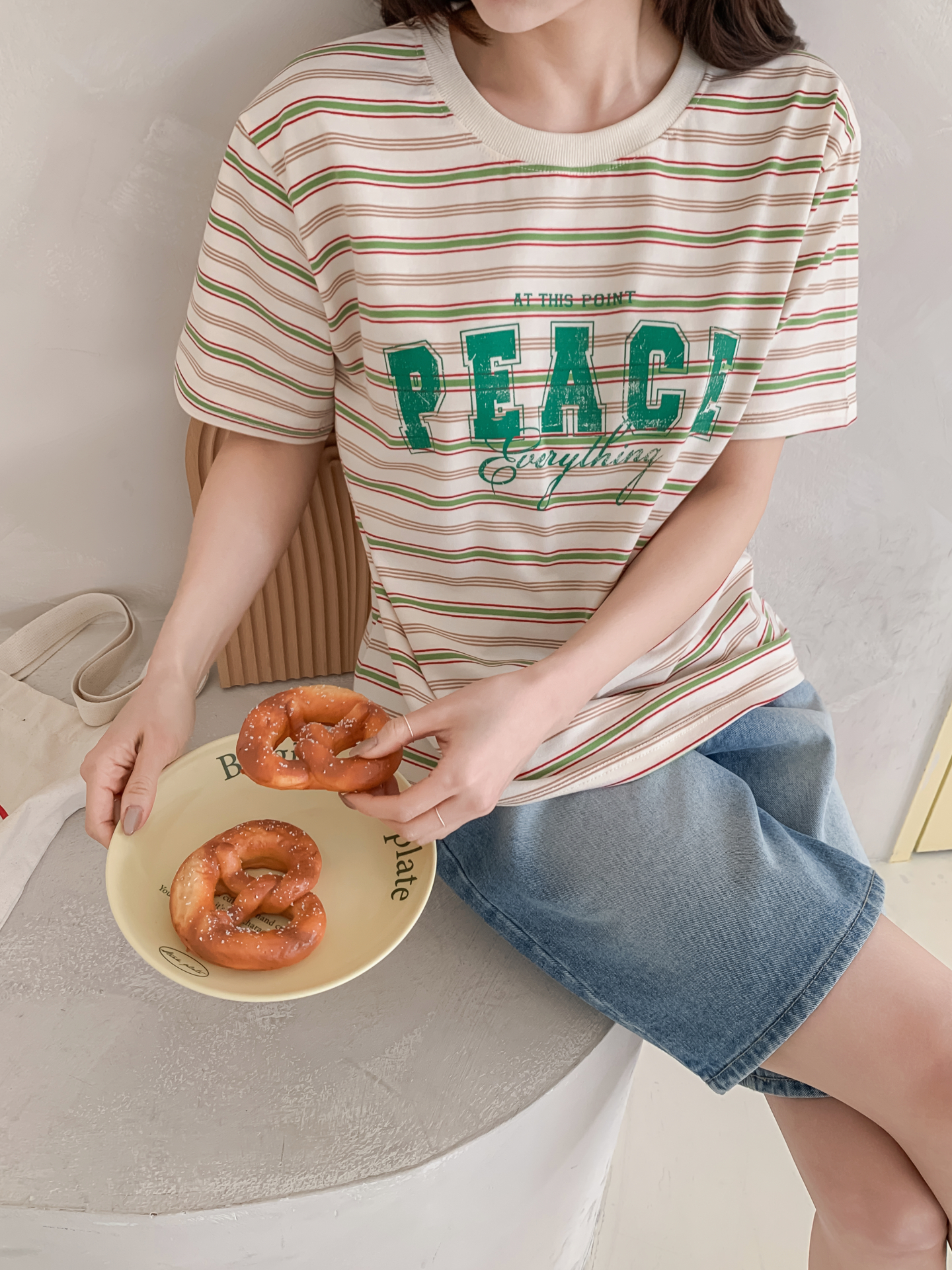 ラウンドネックルーズ半袖プリントボーダーTシャツ | 詳細画像11