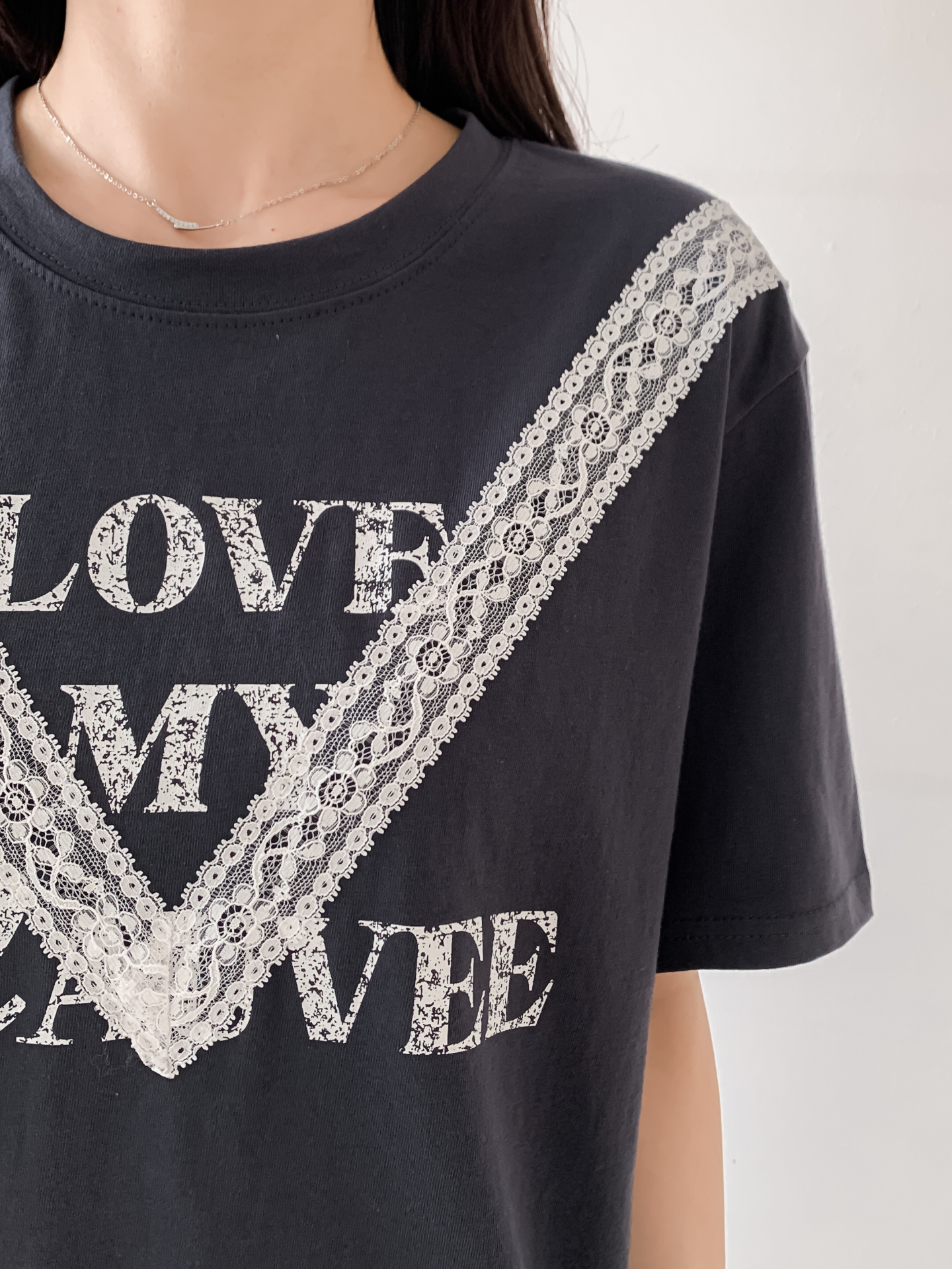 ラウンドネック半袖レタリングレースTシャツ | 詳細画像8