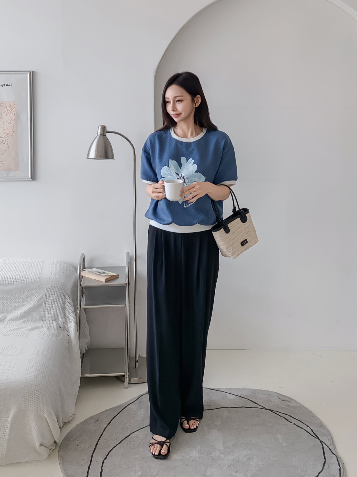 ラウンドネックパフスリーブ半袖ドロップショルダープリント配色ラインブラウス | 詳細画像2