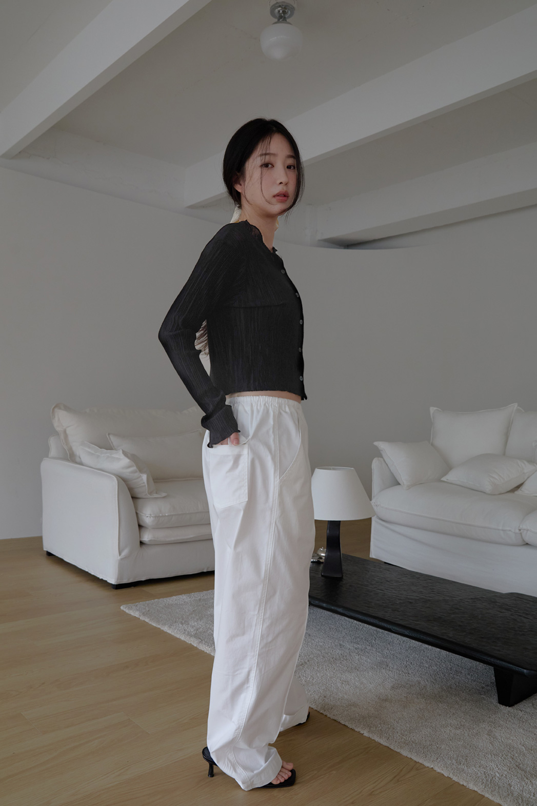 ベルベットベロアプリーツスリム無地ブラウス春夏秋 | 詳細画像23