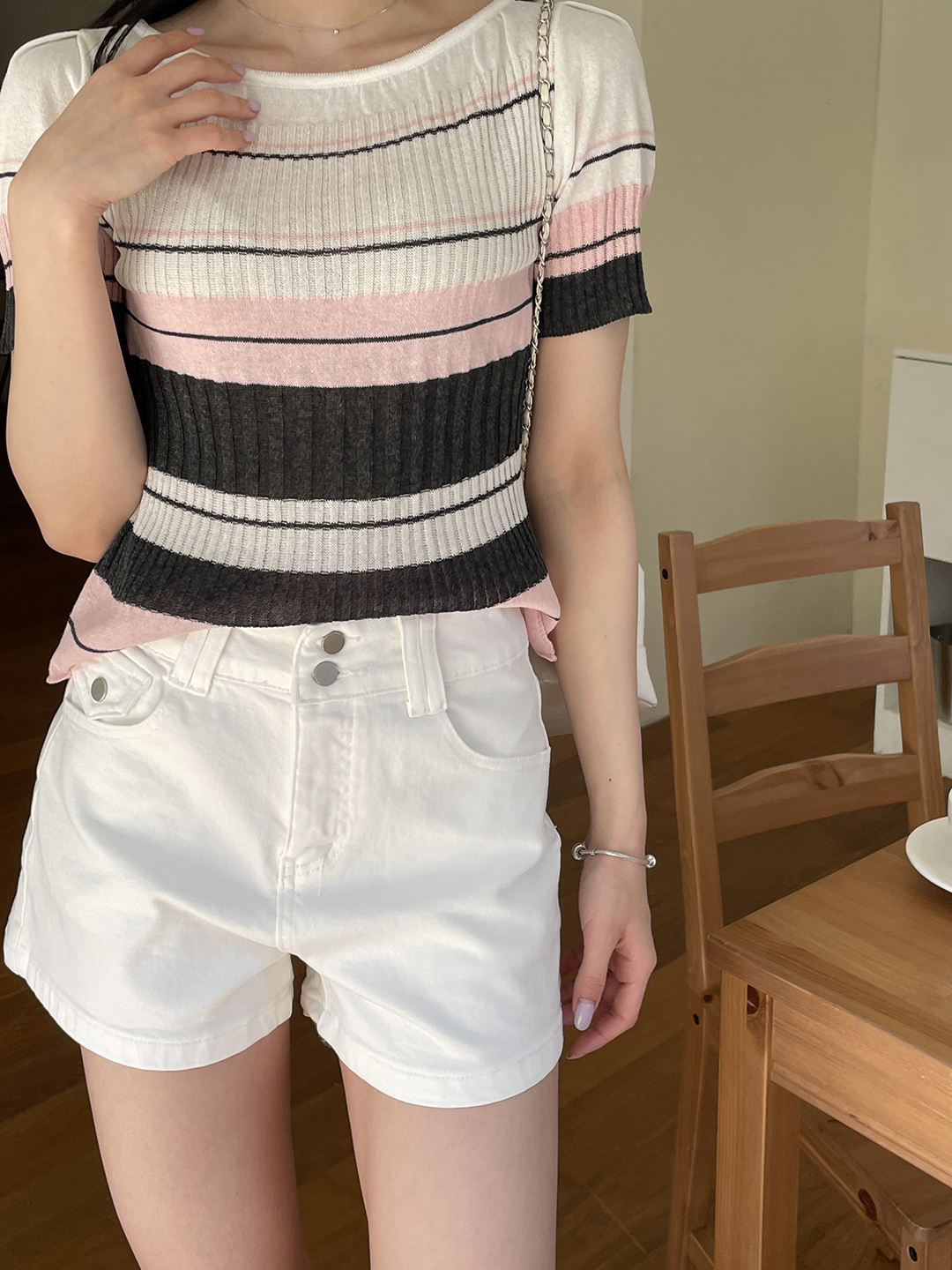 リネン混ラウンドネック半袖ボーダー配色ニット | 詳細画像13