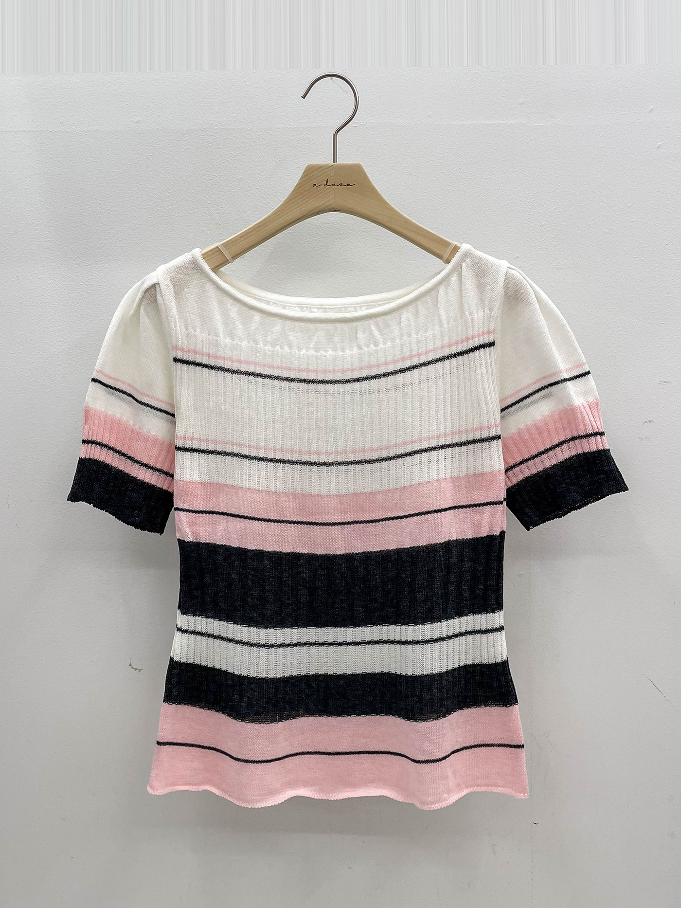 リネン混ラウンドネック半袖ボーダー配色ニット | 詳細画像14