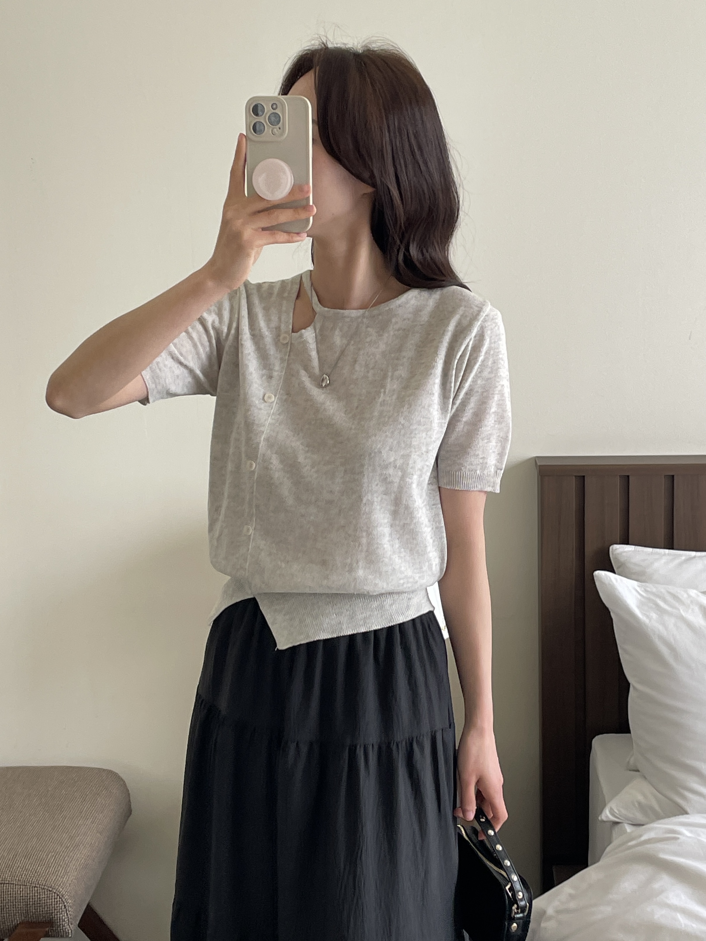 リネン混ラウンドネックスリット半袖フェイクボタンニット | 詳細画像11
