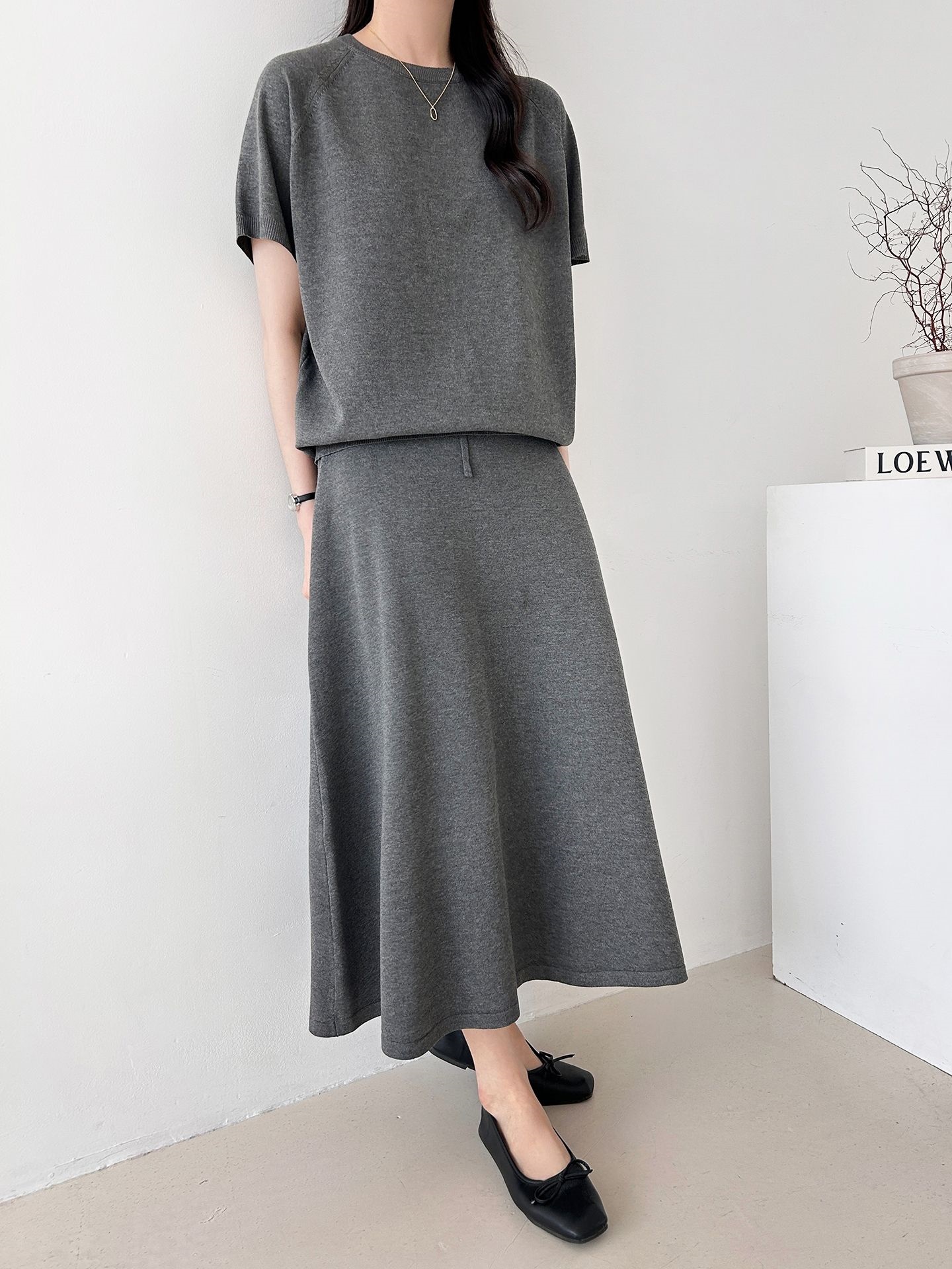 ラウンドネックシンプルベーシックウエストゴムラグランロング半袖無地セットアップスカートニット | 詳細画像15