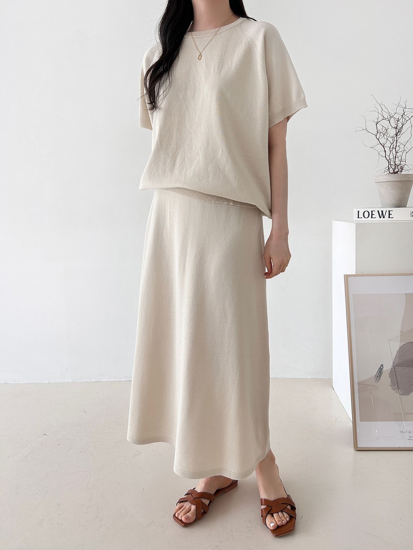 ラウンドネックシンプルベーシックウエストゴムラグランロング半袖無地セットアップスカートニット | 詳細画像9