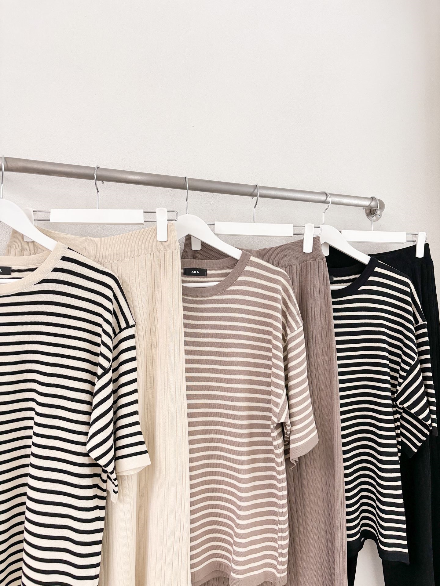 ラウンドネックウエストゴム半袖ボーダーセットアップパンツニット | 詳細画像36