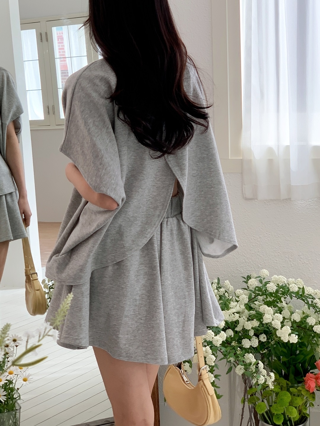 ラウンドネックスリットポケットウエストゴムドルマンオーバーサイズ半袖プリントセットアップTシャツショートパンツ | 詳細画像3