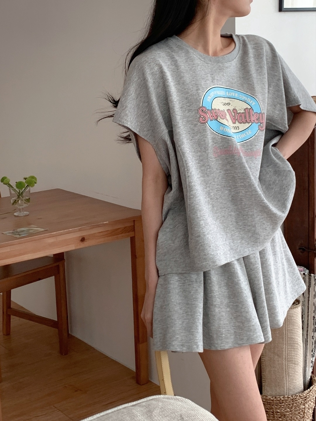 ラウンドネックスリットポケットウエストゴムドルマンオーバーサイズ半袖プリントセットアップTシャツショートパンツ | 詳細画像11