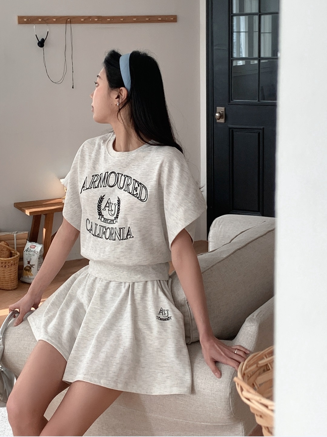 ラウンドネックポケットウエストゴムレタリング刺繍セットアップTシャツショートパンツ | 詳細画像11