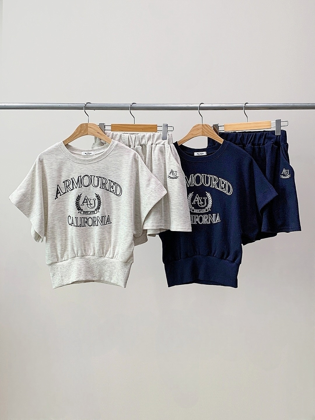 ラウンドネックポケットウエストゴムレタリング刺繍セットアップTシャツショートパンツ | 詳細画像17