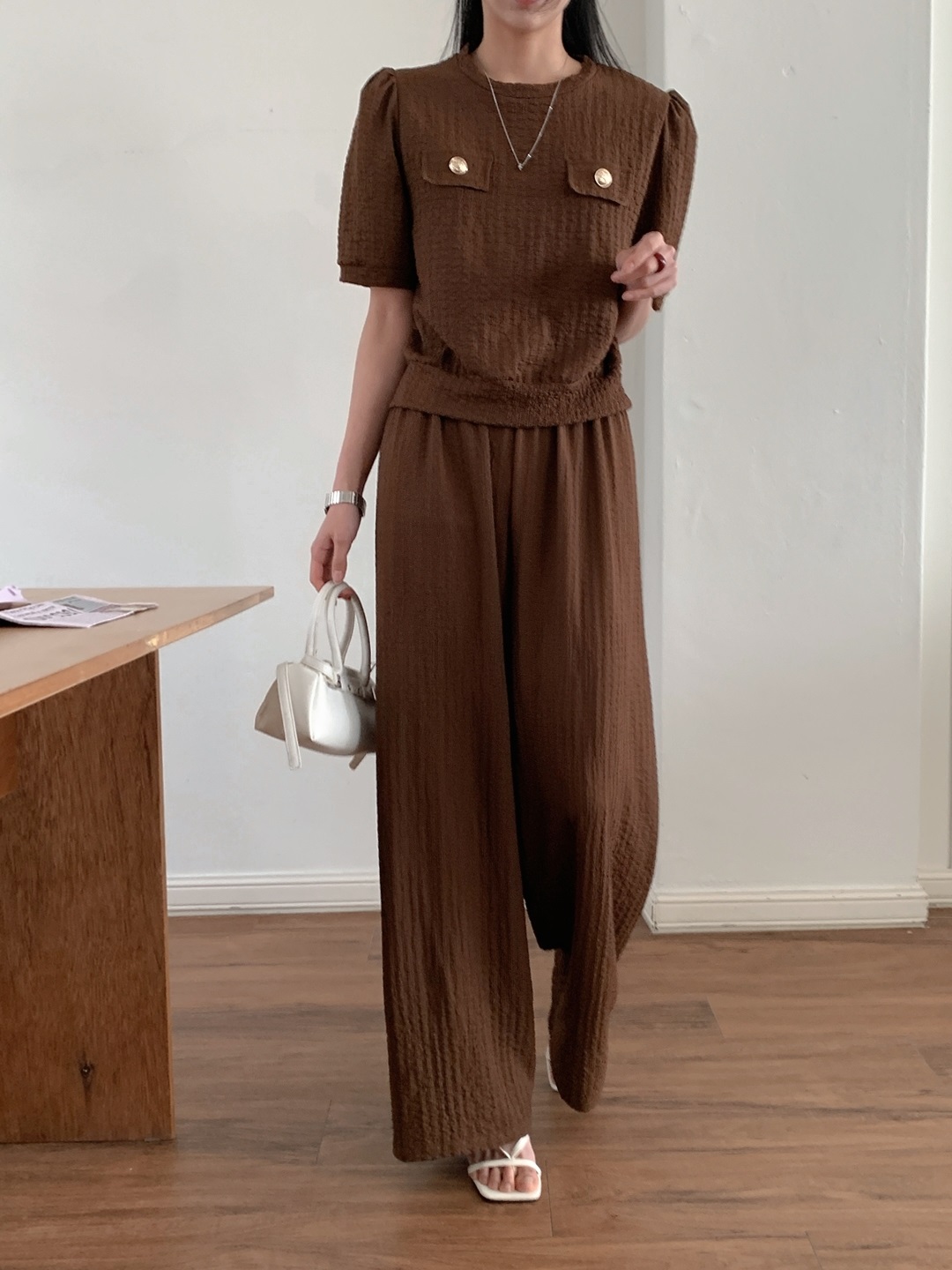 ラウンドネックウエストゴムパフスリーブ半袖ワイドフェイクポケットセットアップパンツTシャツ | 詳細画像16