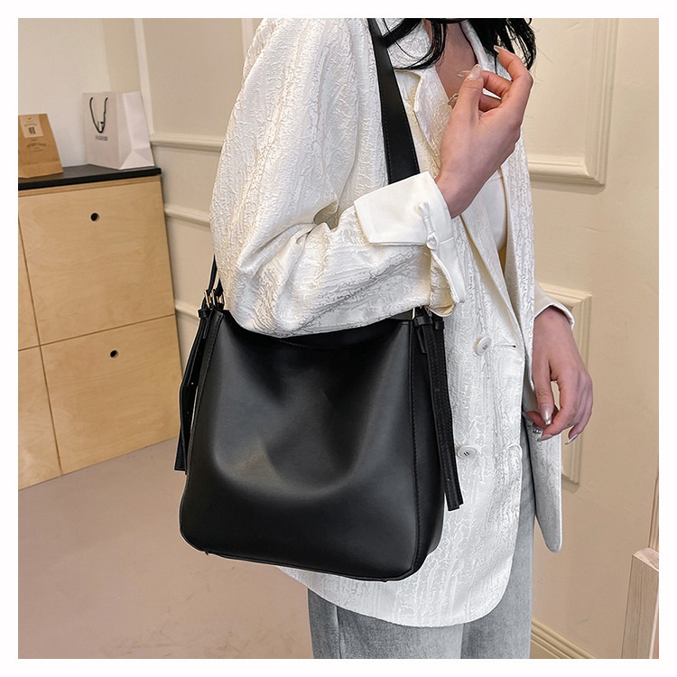 レザー調ショルダーバッグトートバッグショルダーバッグストラップ付2pc セット | 詳細画像16