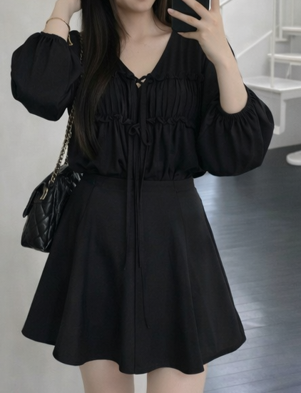 ストラップシャーリングパフスリーブルーズ長袖無地ブラウス | 詳細画像2