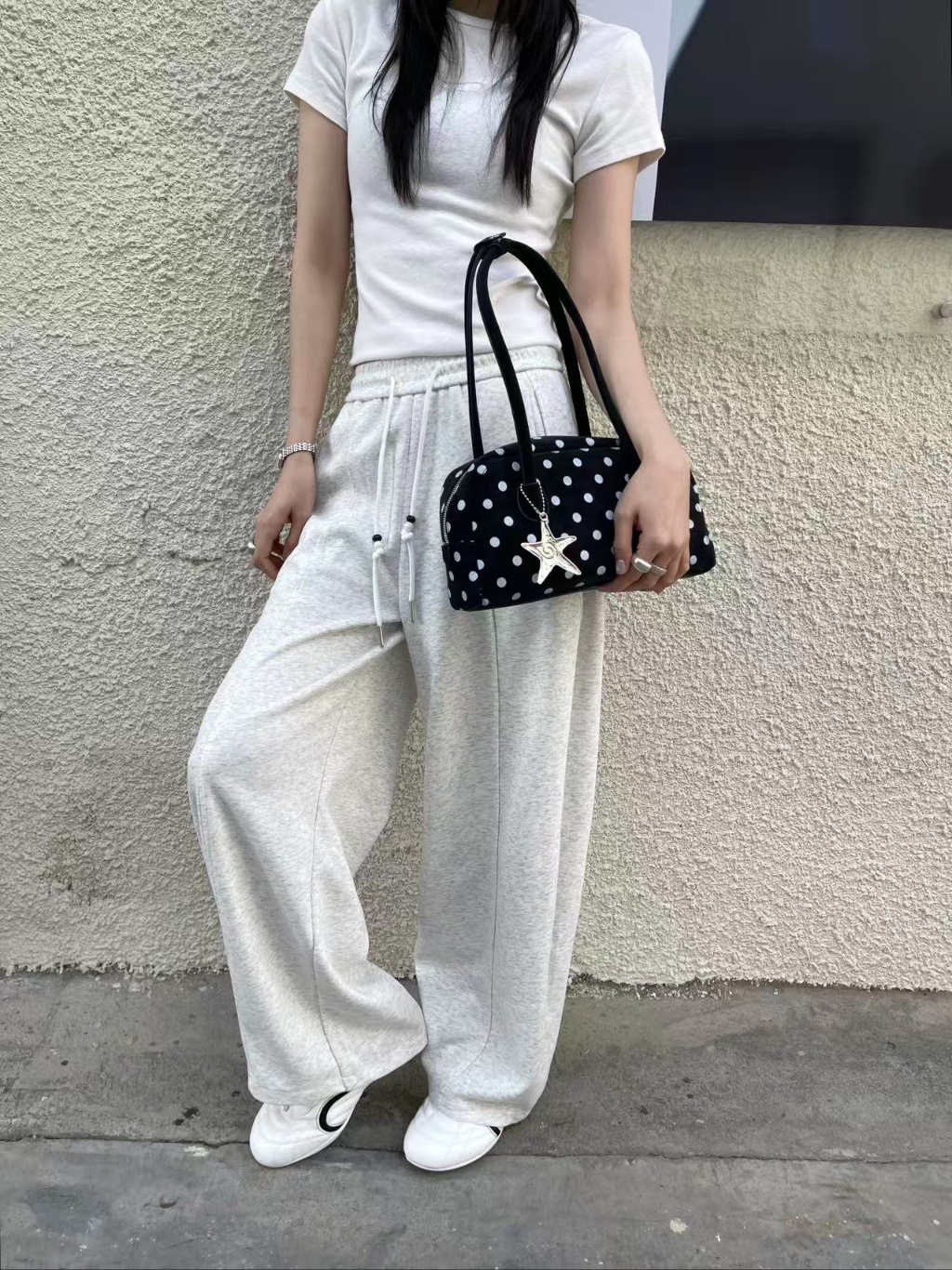 レザー調ジップアップポケットドット配色トートバッグキーリングセット | 詳細画像2