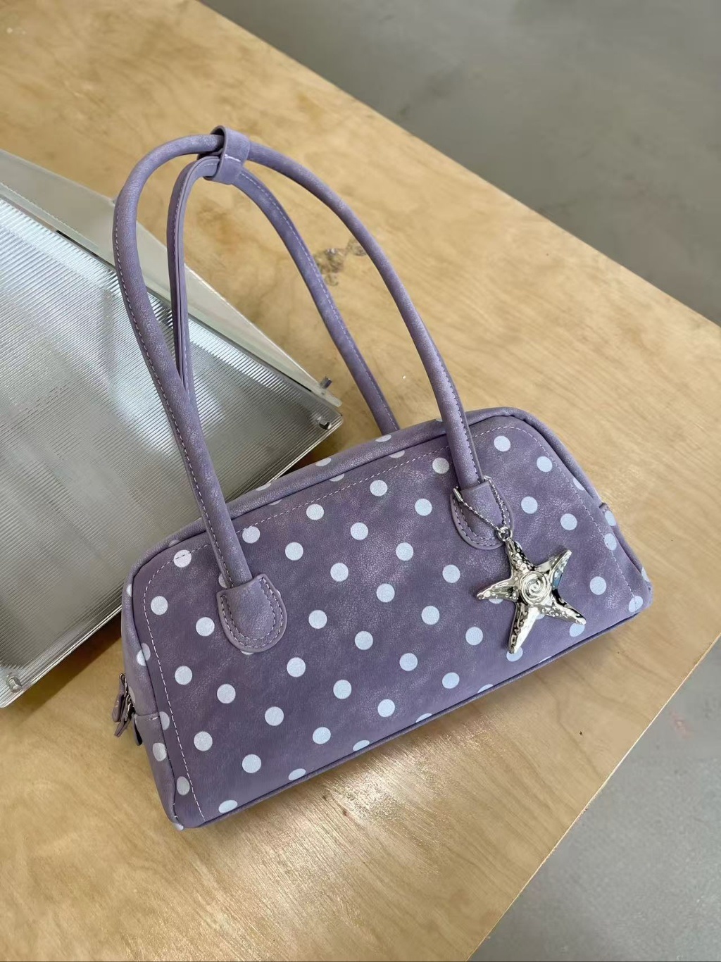 レザー調ジップアップポケットドット配色トートバッグキーリングセット | 詳細画像15