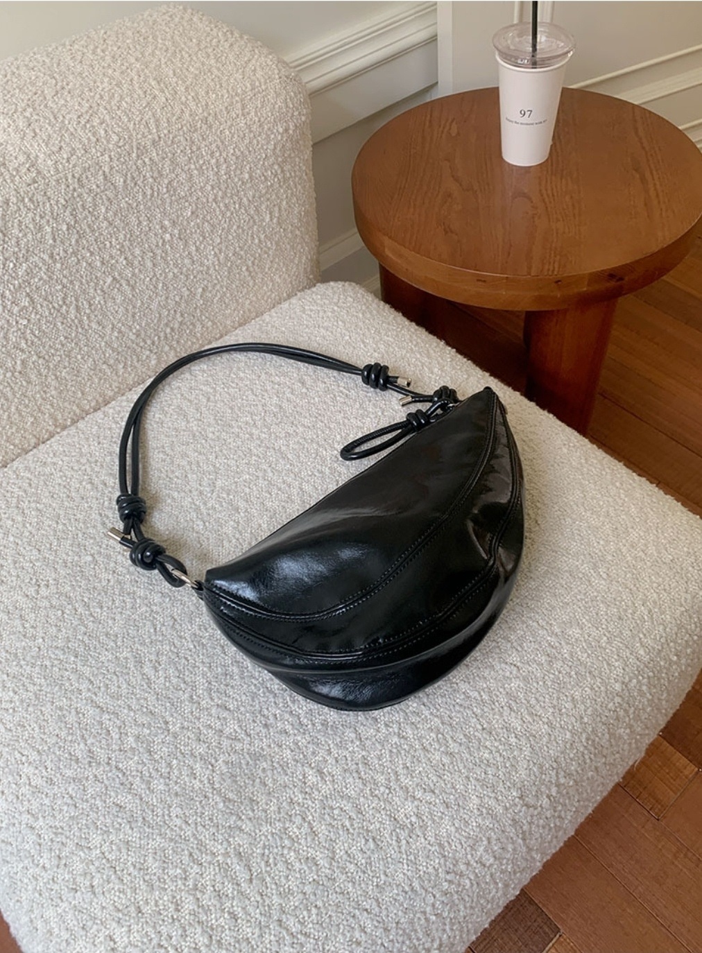 レザー調ジップアップポケットラインノットDリング無地ショルダーバッグ | 詳細画像5