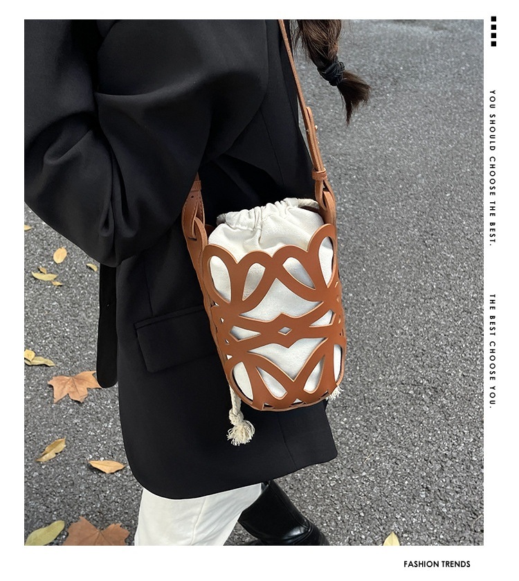 レザー調ボタンドローストリングバケットバッグ | 詳細画像7