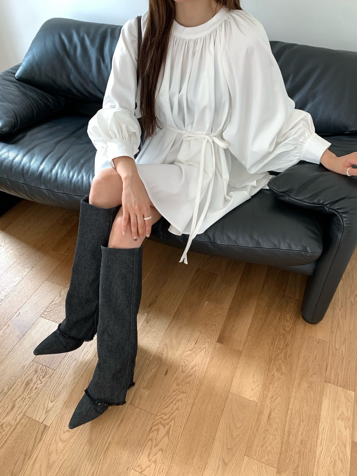 ハーフネックラグランオーバーサイズルーズ長袖ギャザーフレアボタンスリーブハーフ無地ブラウスストラップ付 | 詳細画像12