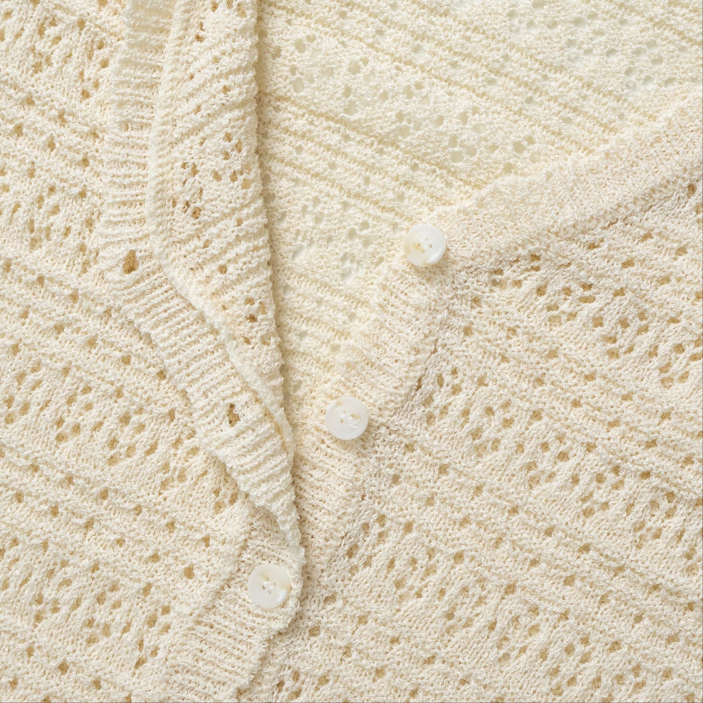 アクリルボタンVネックパンチングルーズ長袖カーディガン | 詳細画像17