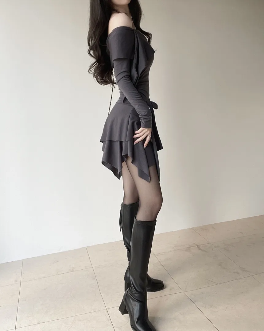 アンバランスシャーリング長袖オフショルダーストラップワンピース | mirangmirang | 詳細画像8