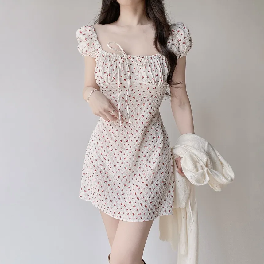 シャーリングパフスリーブ半袖ミニリボン小花柄ワンピース | mirangmirang | 詳細画像3