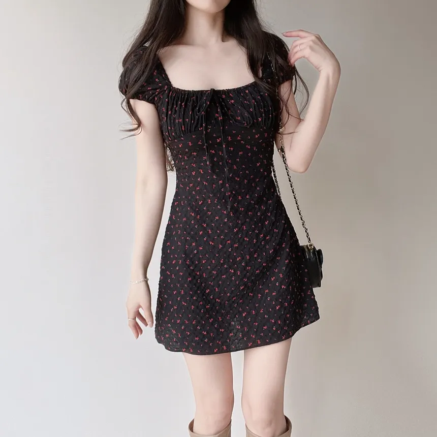 シャーリングパフスリーブ半袖ミニリボン小花柄ワンピース | mirangmirang | 詳細画像26