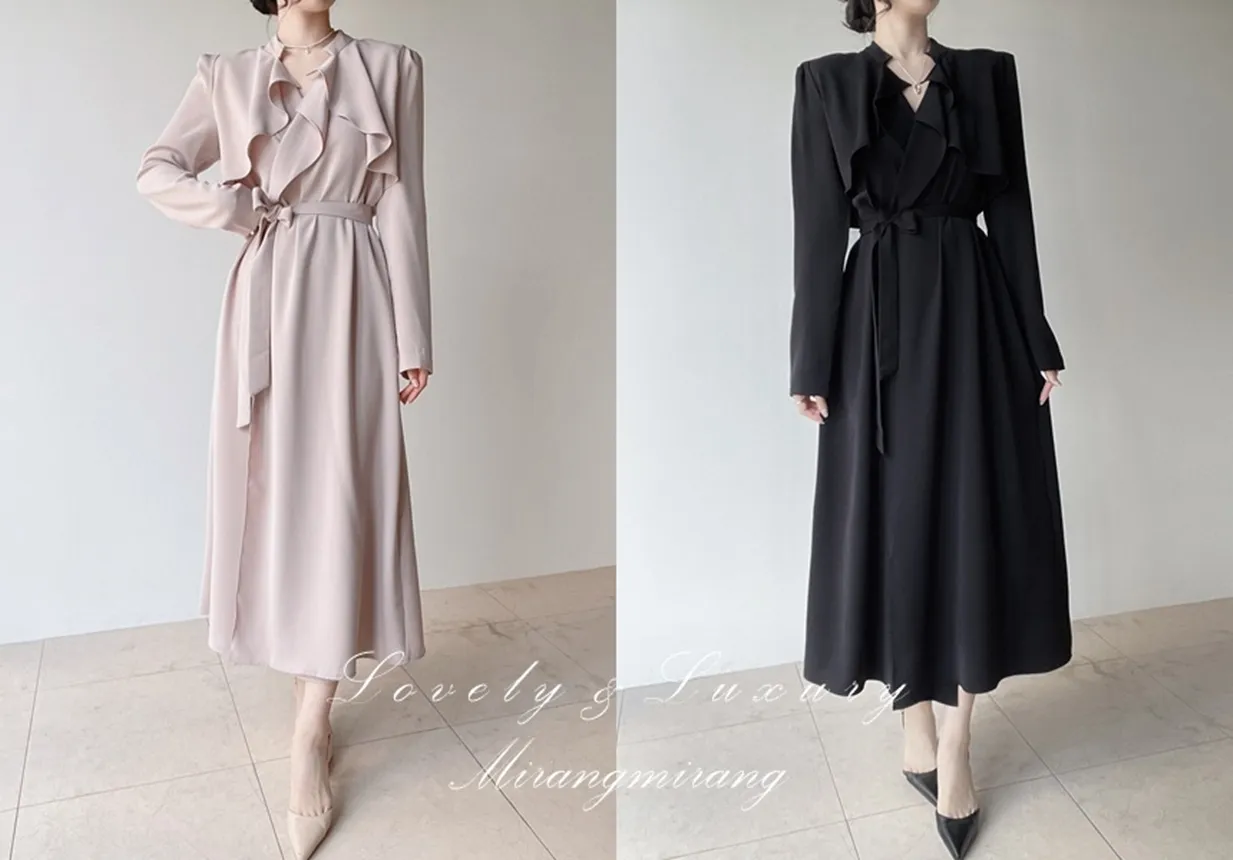 ロングフレア肩パッドトレンチコートストラップ付 | mirangmirang | 詳細画像1