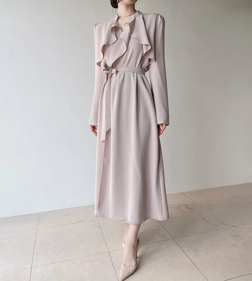 ロングフレア肩パッドトレンチコートストラップ付 | mirangmirang | 詳細画像3