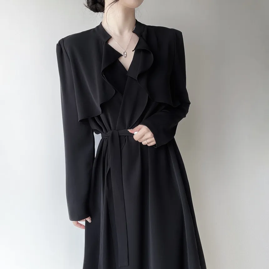 ロングフレア肩パッドトレンチコートストラップ付 | mirangmirang | 詳細画像9