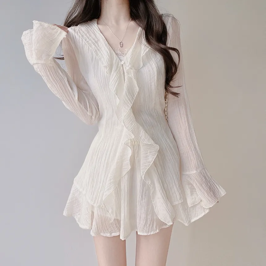 シースルーVネックラッフル長袖ボタンミニバックリボンウエストゴムセットアップ | mirangmirang | 詳細画像4