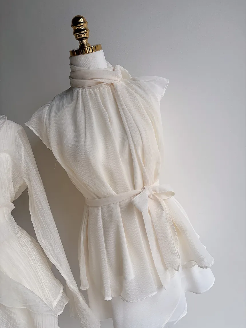 シースルーVネックラッフル長袖ボタンミニバックリボンウエストゴムセットアップ | mirangmirang | 詳細画像19