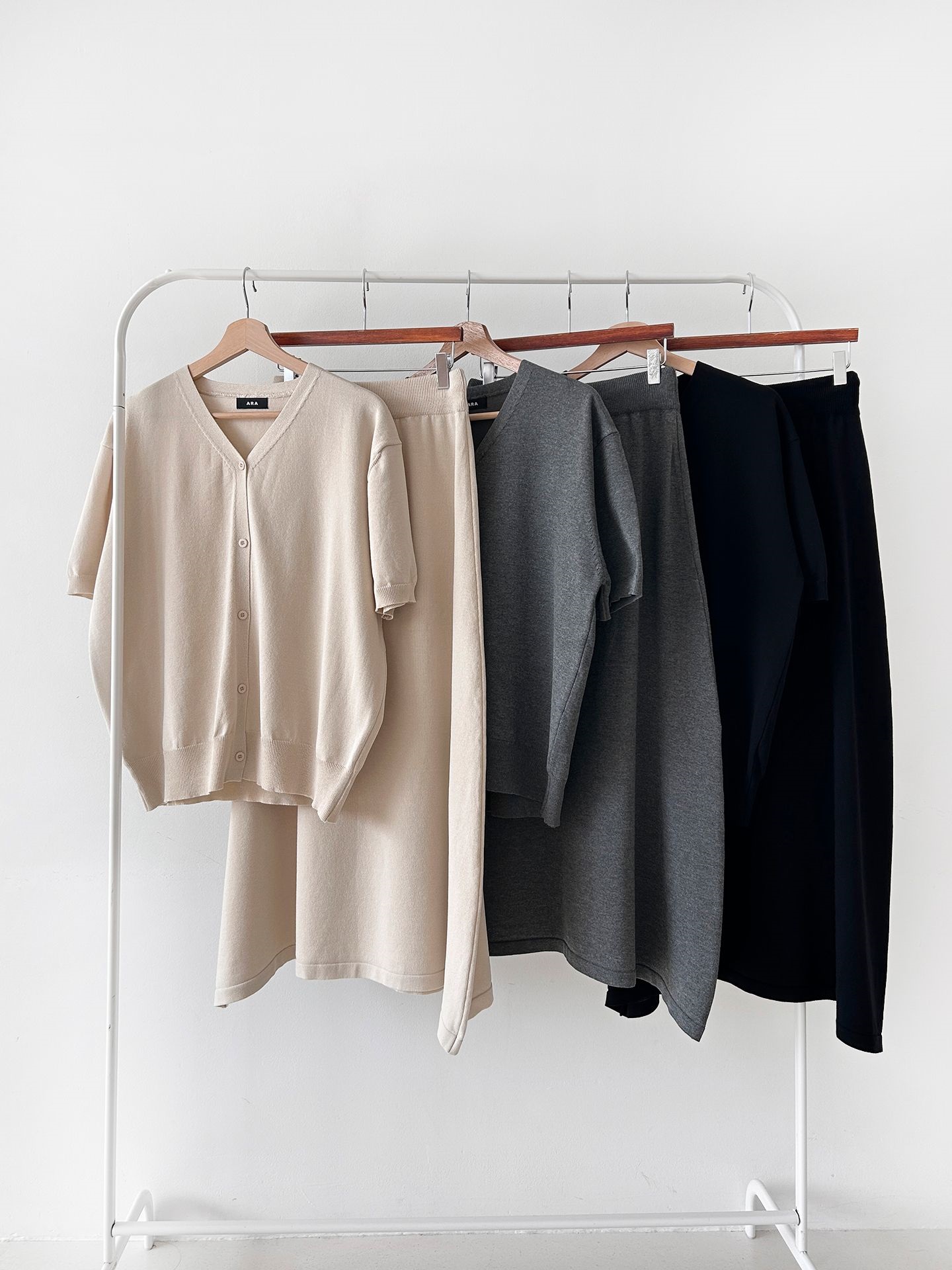 ボタンVネックウエストゴムロング半袖セットアップ | 詳細画像2