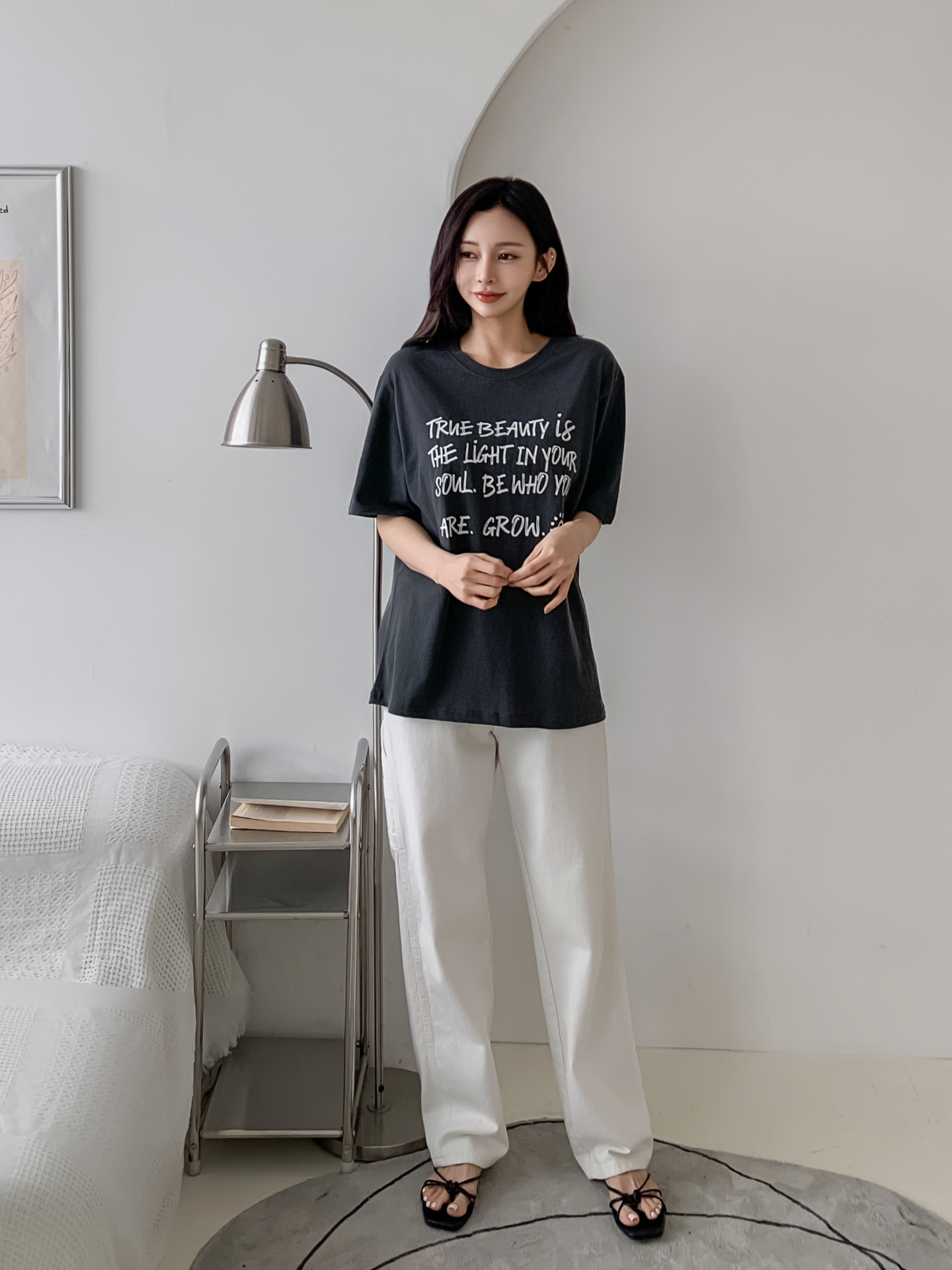 コットンラウンドネック半袖レタリングTシャツ | 詳細画像4