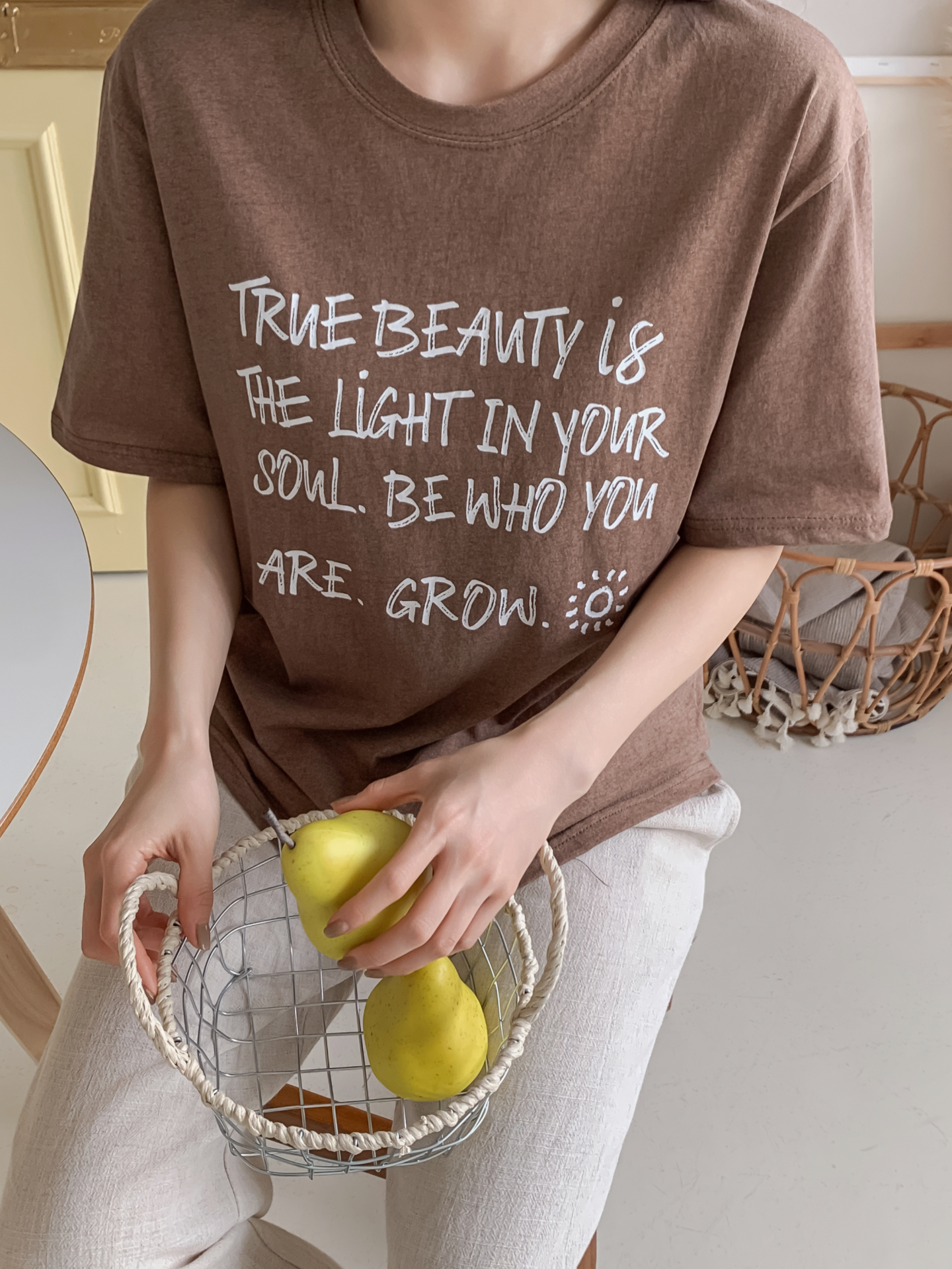 コットンラウンドネック半袖レタリングTシャツ | 詳細画像23