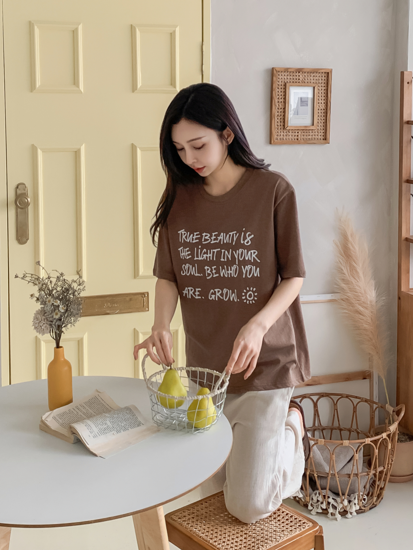 コットンラウンドネック半袖レタリングTシャツ | 詳細画像24