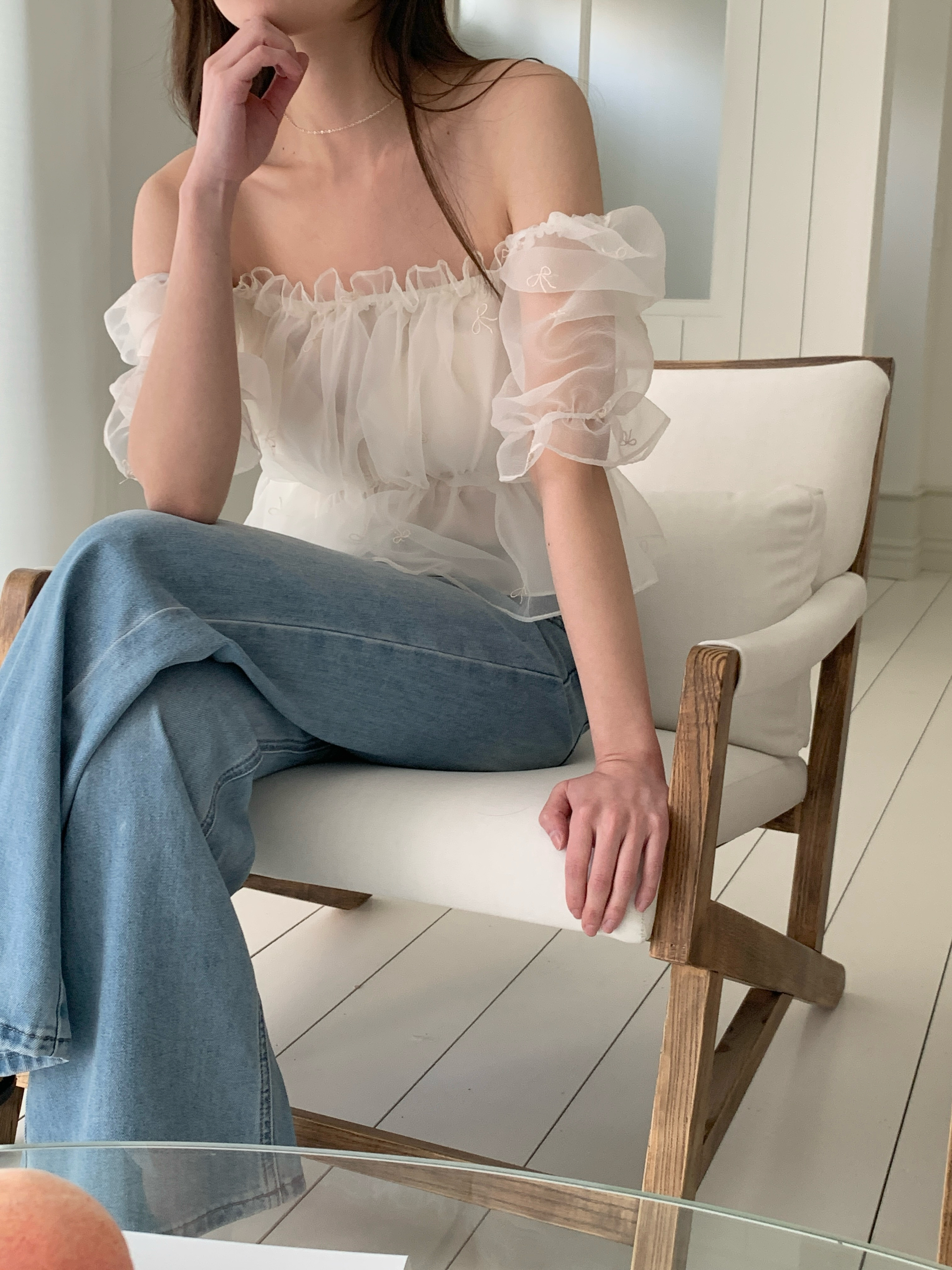 オーガンジーオフショルダーシャーリングパフスリーブ半袖刺繍リボン柄ブラウス2WAY | 詳細画像2