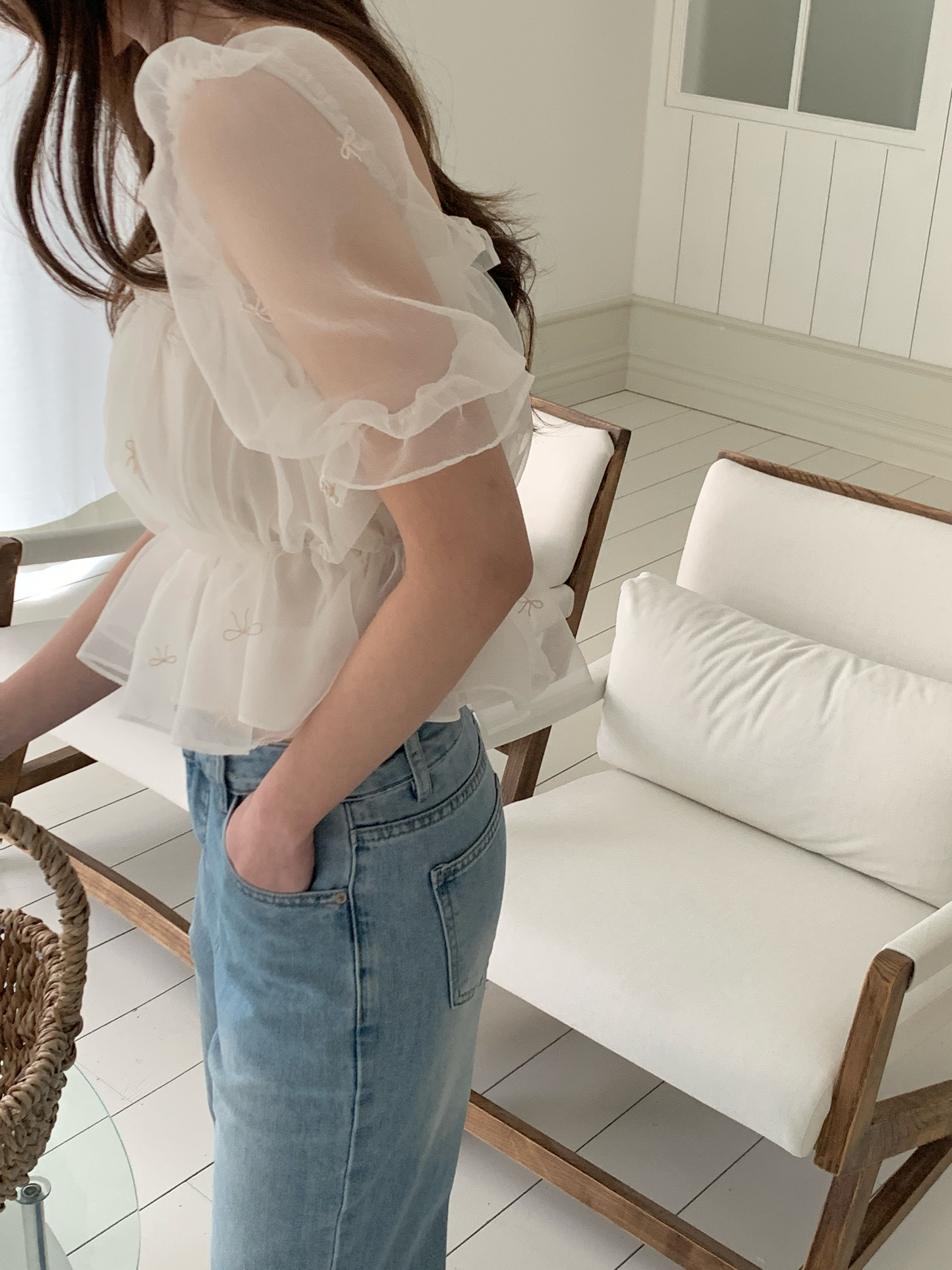 オーガンジーオフショルダーシャーリングパフスリーブ半袖刺繍リボン柄ブラウス2WAY | 詳細画像6