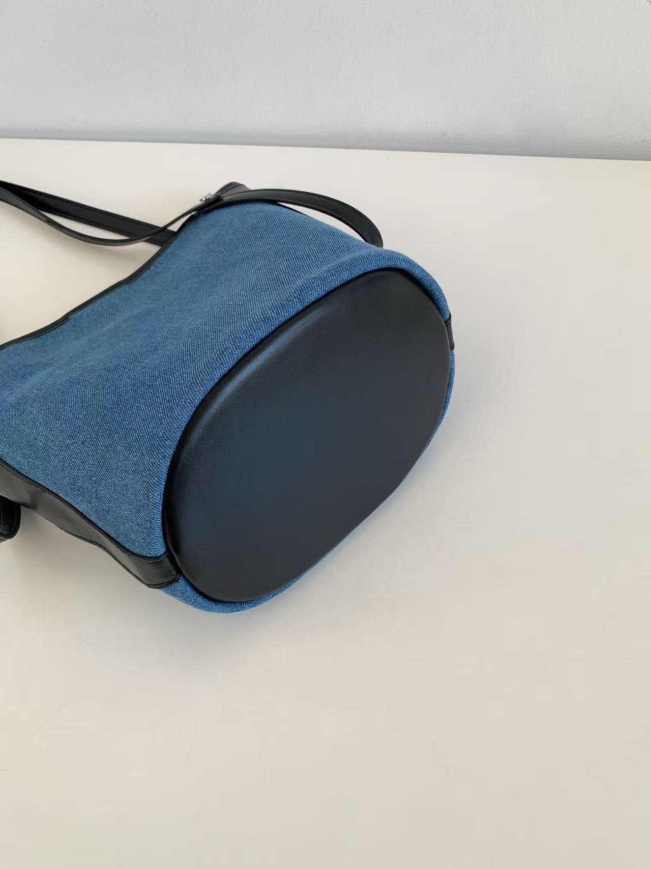 デニムポケットマグネットボタン配色トートバッグポーチ付 | 詳細画像17