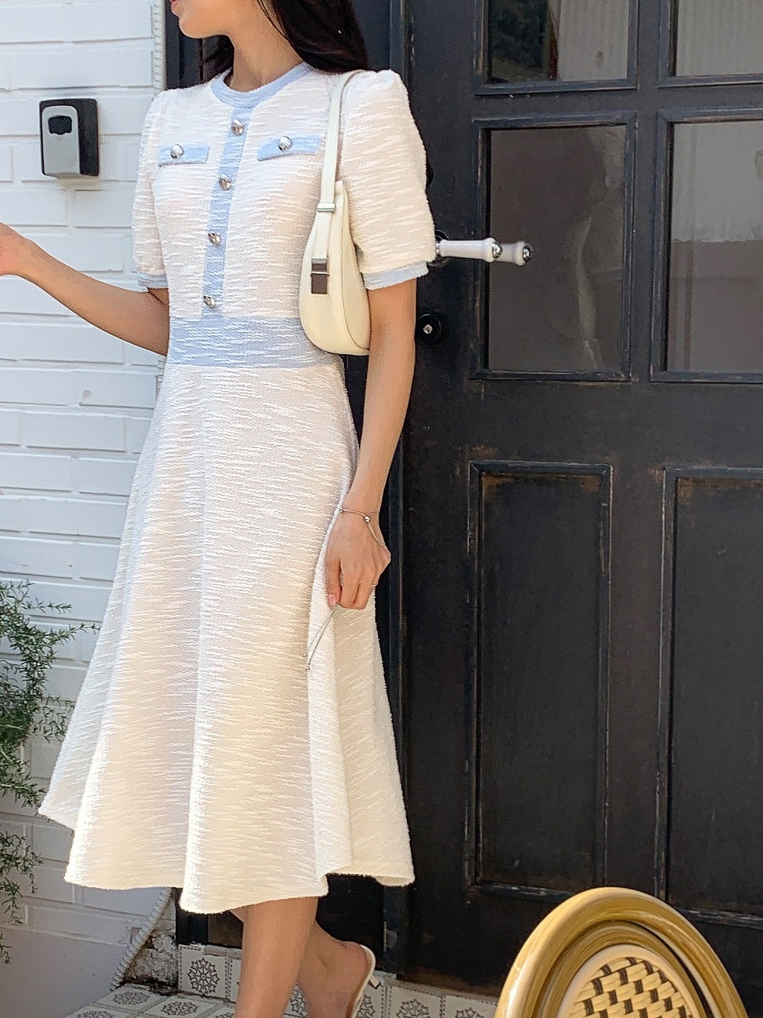 配色ラウンドネックスリムロング半袖フレアワンピース | 詳細画像2